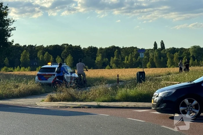 Fietser komt ten val op fietspad