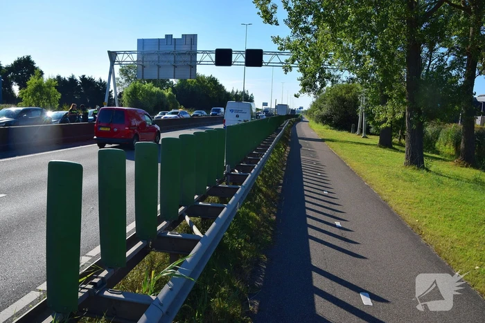Gewonde bij kettingbotsing op snelweg