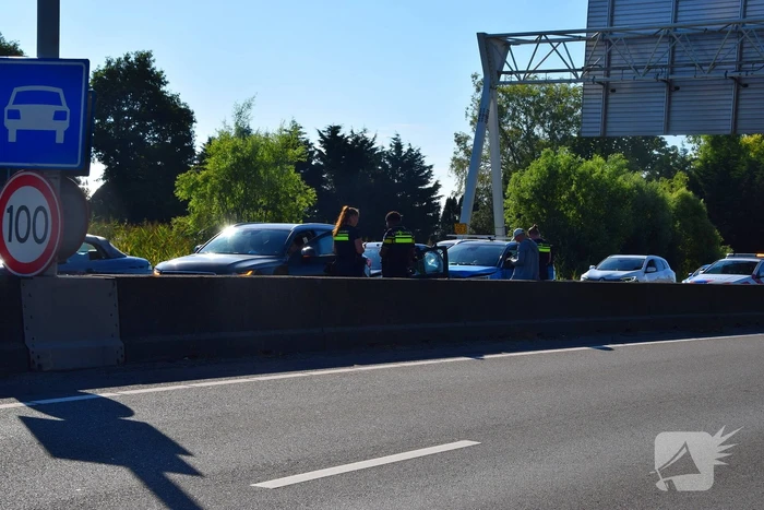 Gewonde bij kettingbotsing op snelweg