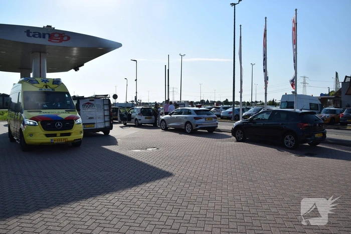 Meerdere personenauto's betrokken bij kettingbotsing