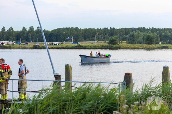 Pleziervaartuig gezonken na aanvaring, opvarenden gered