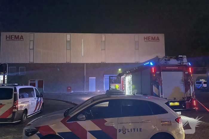 Grote brand in winkel