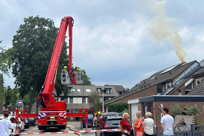 Veel rook bij brand in woning