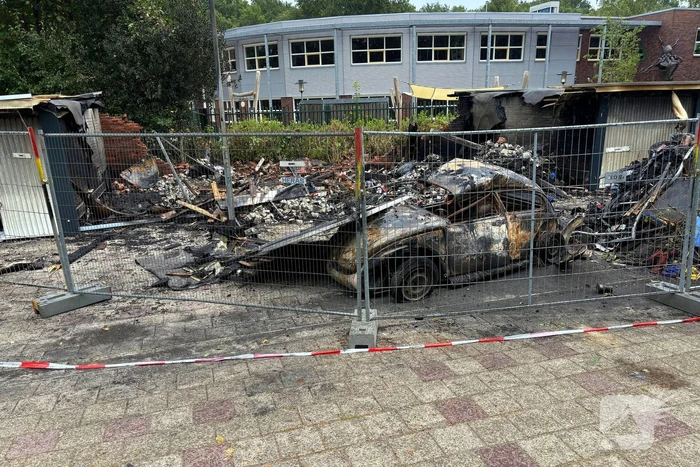 Grote ravage nadat meerdere garageboxen in band stonden