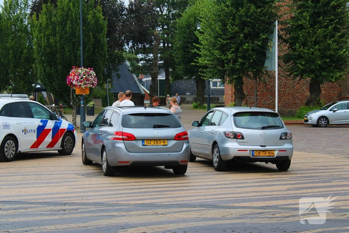 Drie voertuigen betrokken bij kop-staartbotsing