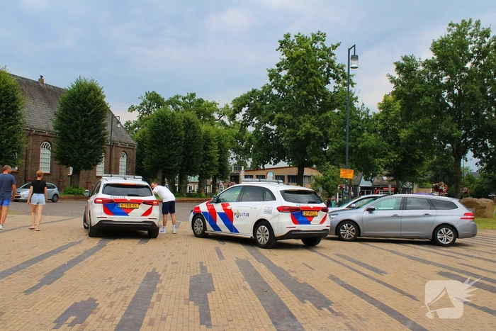 Drie voertuigen betrokken bij kop-staartbotsing