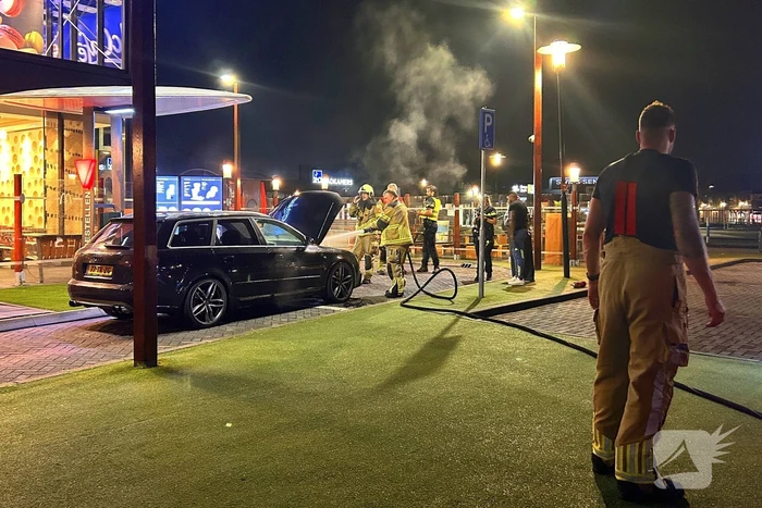 Brand in auto snel geblust