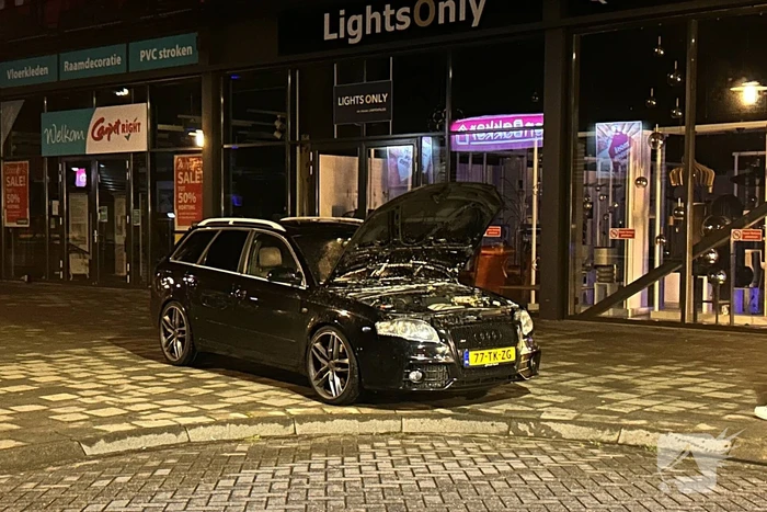 Brand in auto snel geblust