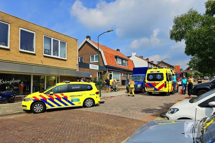 Traumahelikopter geland voor incident op straat