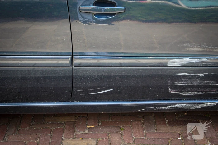 Scooterrijder gewond bij aanrijding met personenauto