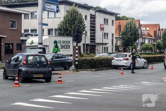 Veel schade bij ongeval op kruising
