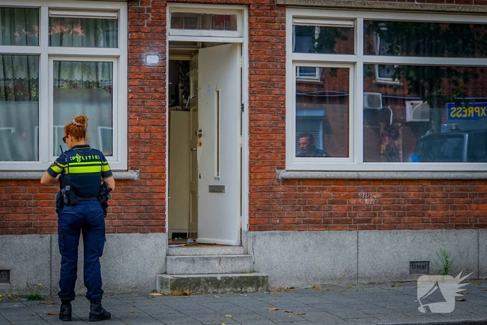 Team Parate Eenheid doet inval in woning