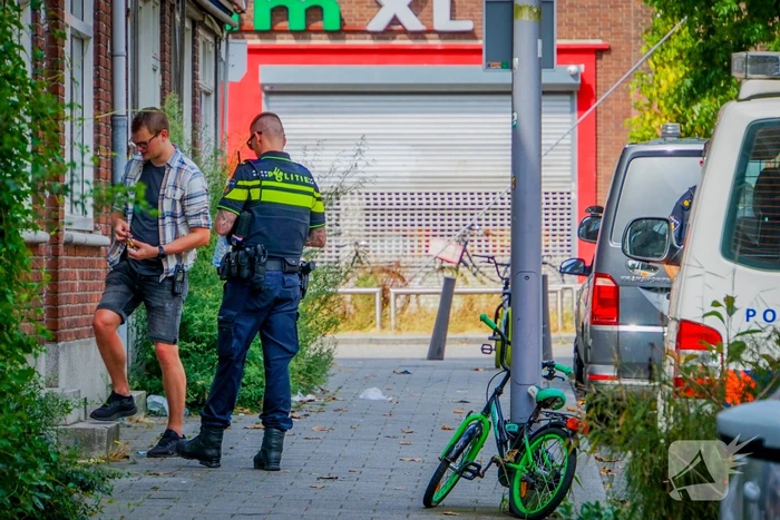 Team Parate Eenheid doet inval in woning