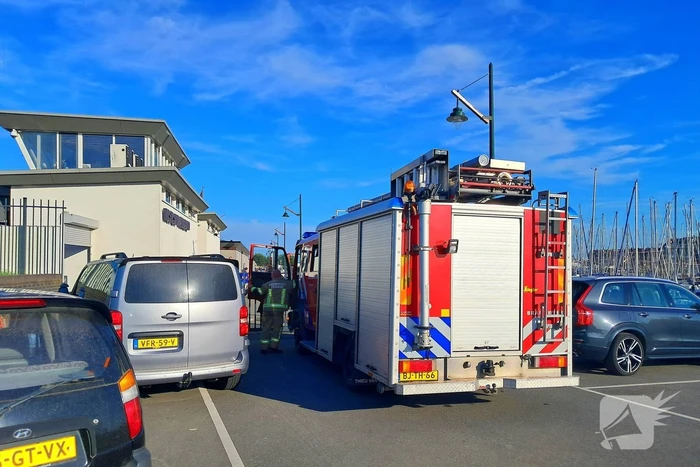 Brandweer verwijderd accu