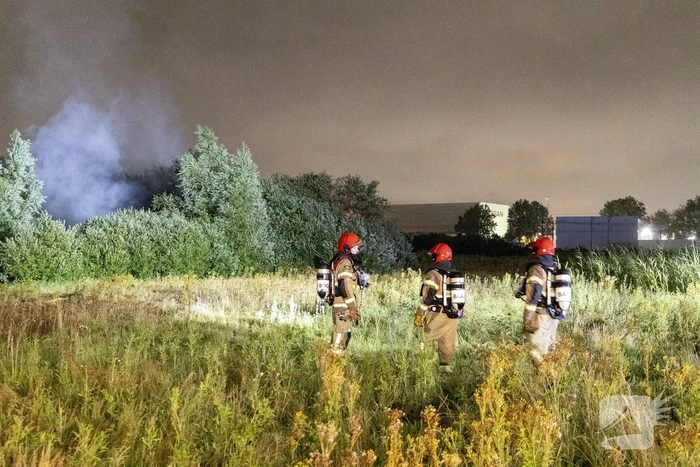 Veel rookontwikkeling bij brand op industriegebied
