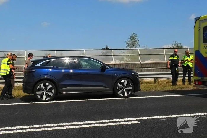 Rijstrook afgesloten door kop-staart aanrijding