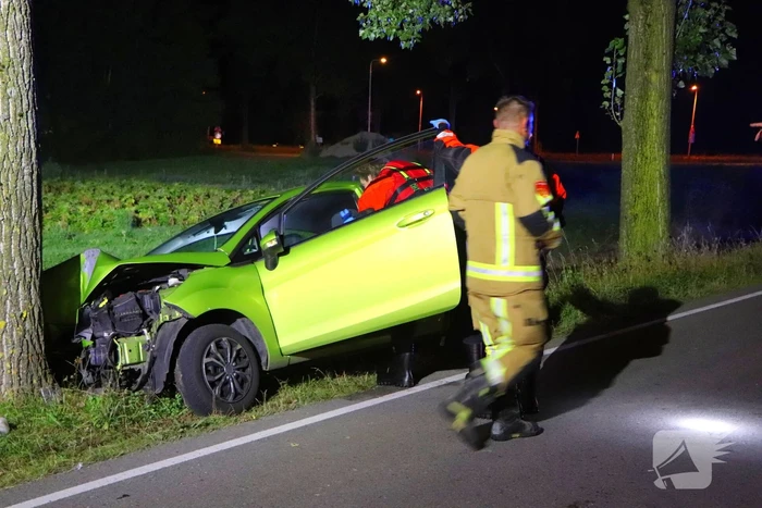 Gecrashte auto aangetroffen bestuurder spoorloos