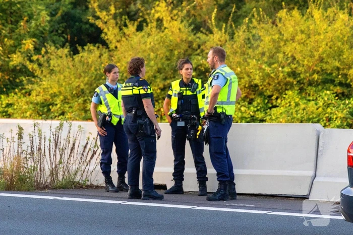 Rijstrook afgesloten door kop-staartaanrijding