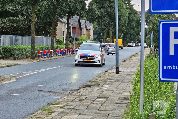 Politie op zoek naar mogelijk wapen na verdachte situatie