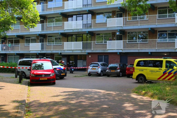 Traumateam ingezet voor incident bij flatgebouw