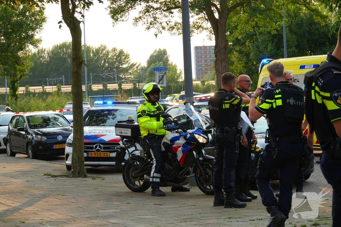 Persoon zwaargewond bij mogelijke schietpartij