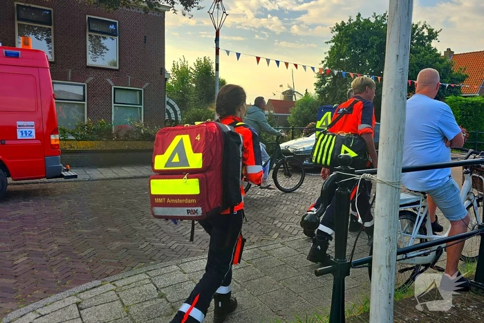 Vier gewonden bij uitslaande woningbrand, vrouw ernstig verbrand
