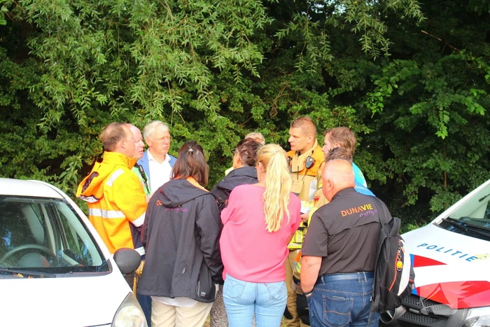 Vier gewonden bij uitslaande woningbrand, vrouw ernstig verbrand