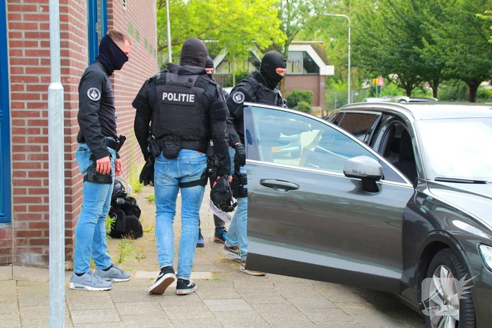 Team Parate Eenheid doet aanhouding