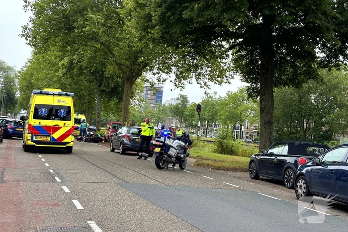 Motorrijder gewond bij verkeersongeval