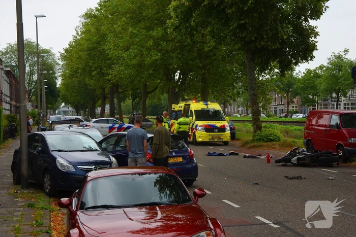 Motorrijder gewond bij verkeersongeval