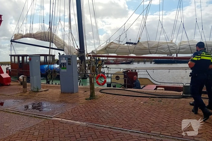 Brand in machinekamer bij boot