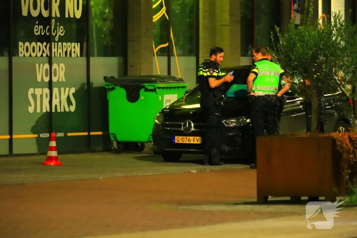 Bestuurder gewond na beschieting