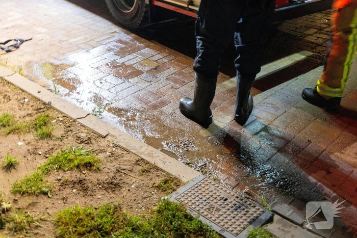 Brandweer ingezet voor te water geraakt persoon
