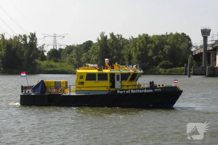 Grote zoekactie naar mogelijke persoon te water