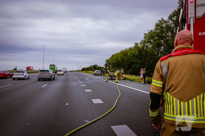 Aanhanger vat vlam op snelweg