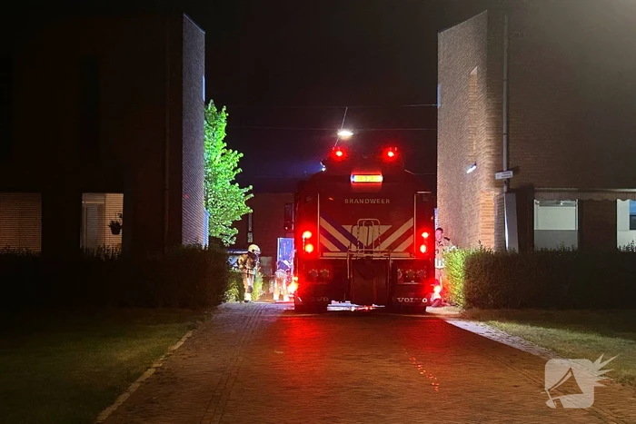 Vlammenzee verwoest schuur bij woning