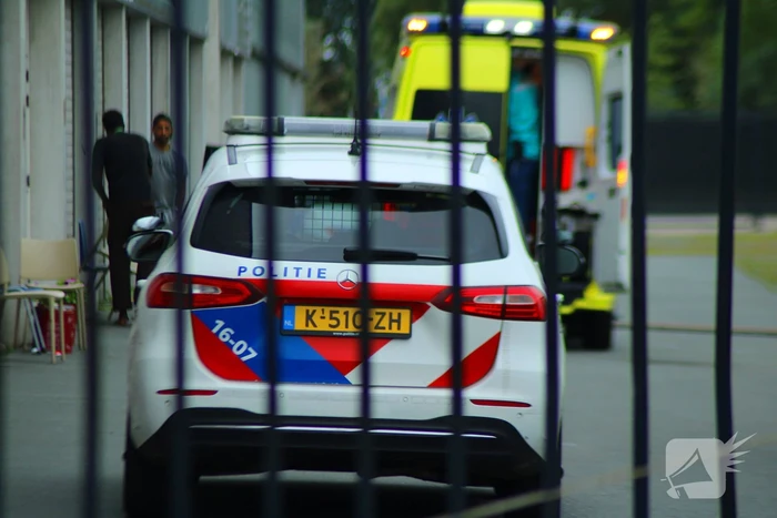 Hulpdiensten ingezet voor geweldsincident bij AZC