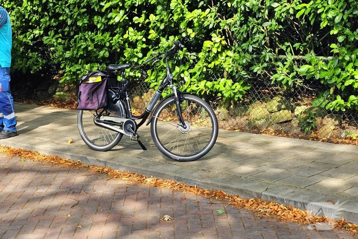 Fietser komt ten val en raakt gewond