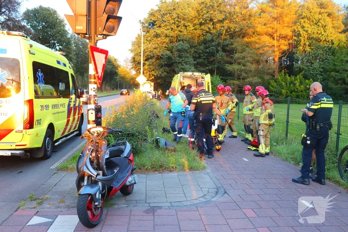 Gewonden na ongeval tussen scooter en fietser