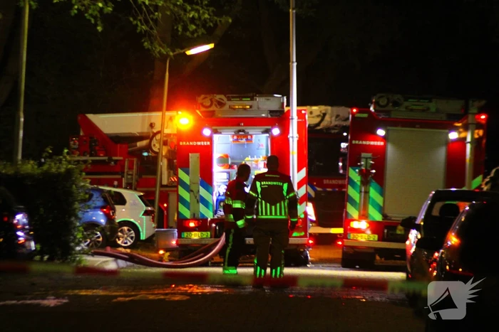 Gewonde bij grote uitslaande flatbrand