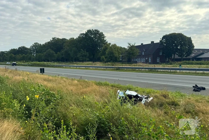 Snelweg afgesloten wegens onderzoek naar aanrijding met motor