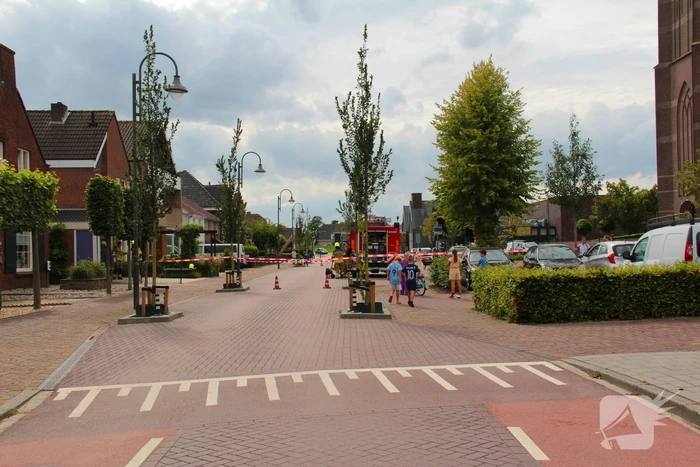 Straat afgesloten wegens gaslucht bij ketel