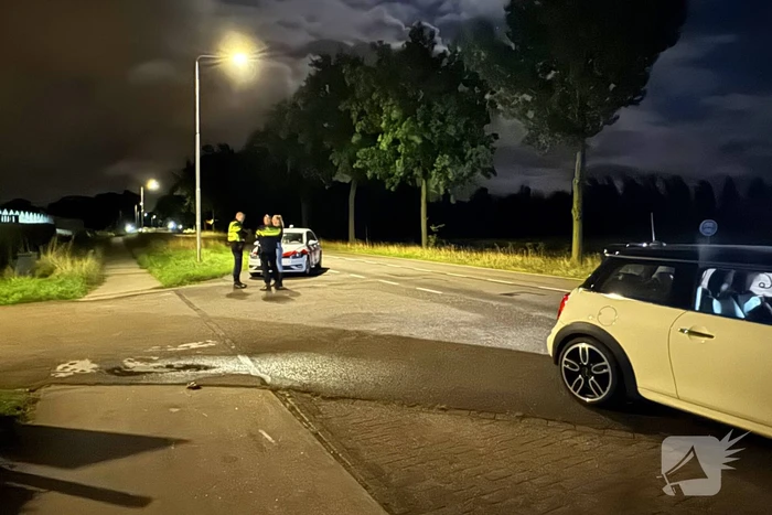 Mini Cooper zwaar beschadigd bij ongeval