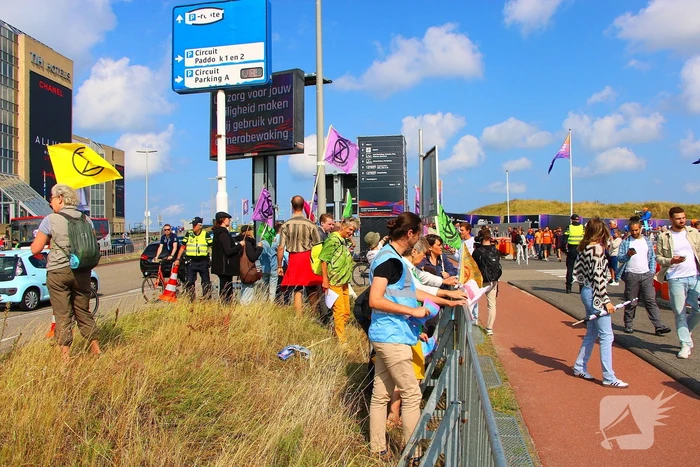 Extinction Rebellion demonstreerd bij Dutch grandprix