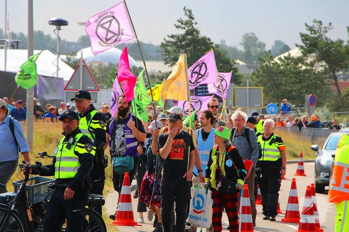 Extinction Rebellion demonstreerd bij Dutch grandprix