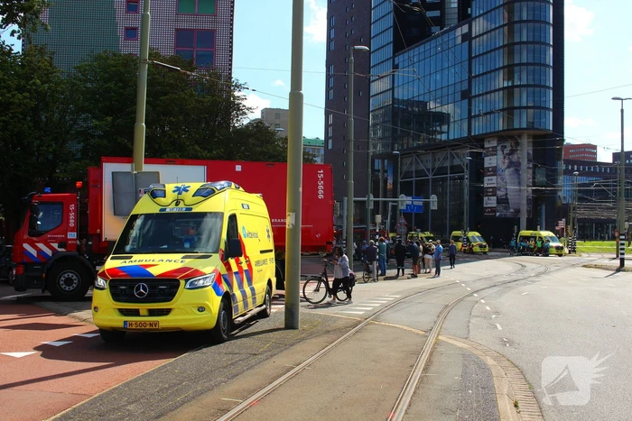 Grote brand in studentencomplex meerdere mensen vluchten naar buiten