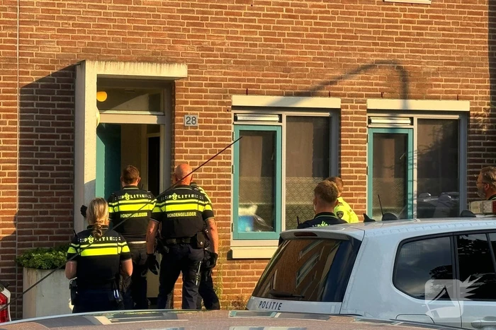 Persoon aangehouden na melding overval in woning