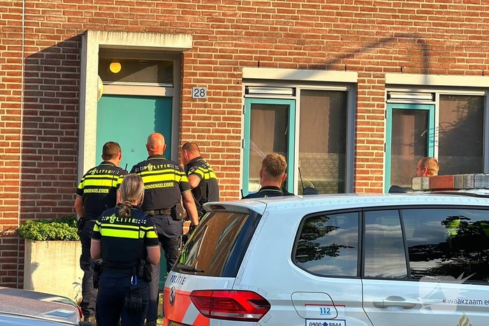 Persoon aangehouden na melding overval in woning
