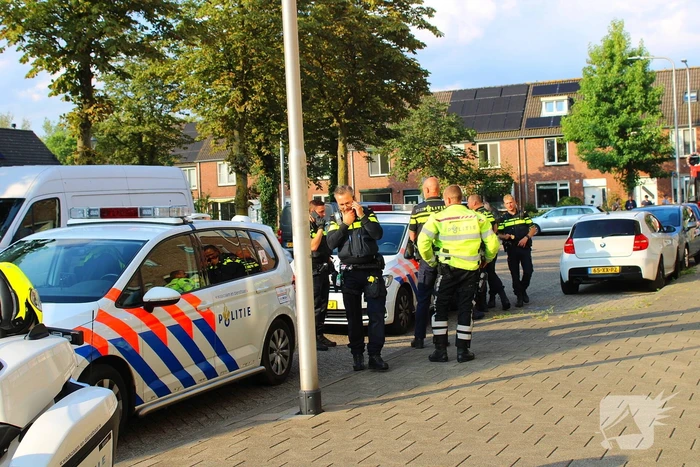 Persoon aangehouden na melding overval in woning