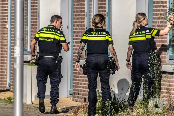 Persoon aangehouden na melding overval in woning